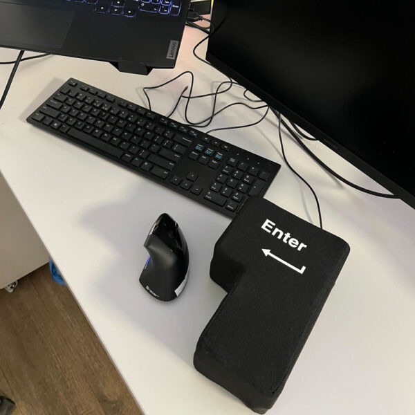 Klawisz ENTER duża antystresowa poduszka USB - obrazek 9