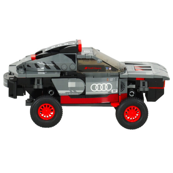 Samochód Rastar 10120  Audi RS Q e-tron 1:30 klocki 376el. - obrazek 3